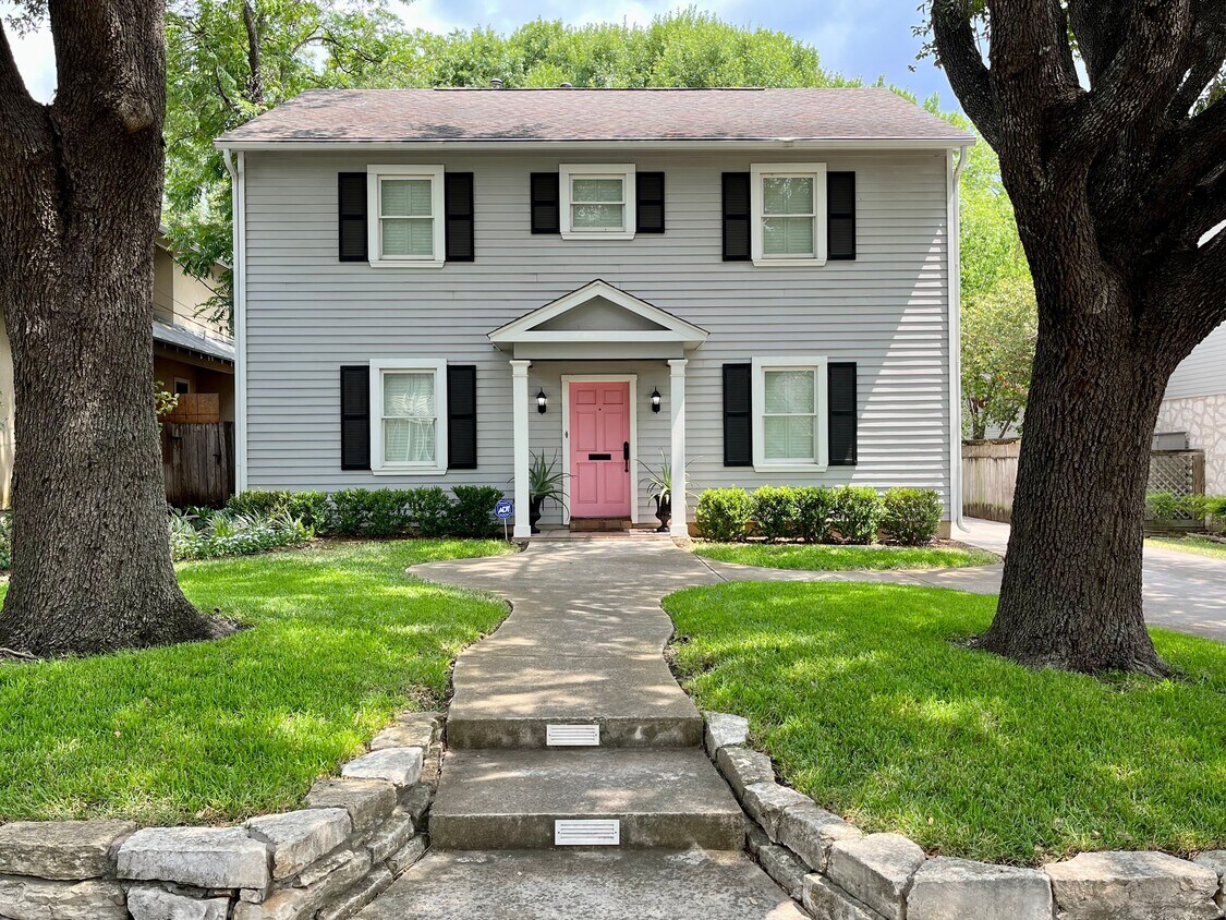 Primary Photo - 303 Normandy Ave