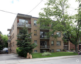 Building Photo - 657 Balliol St