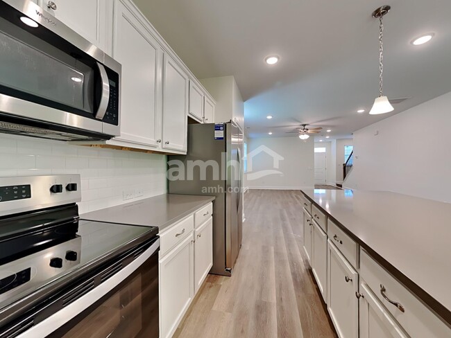 Building Photo - 1502 Brookgreen Dr