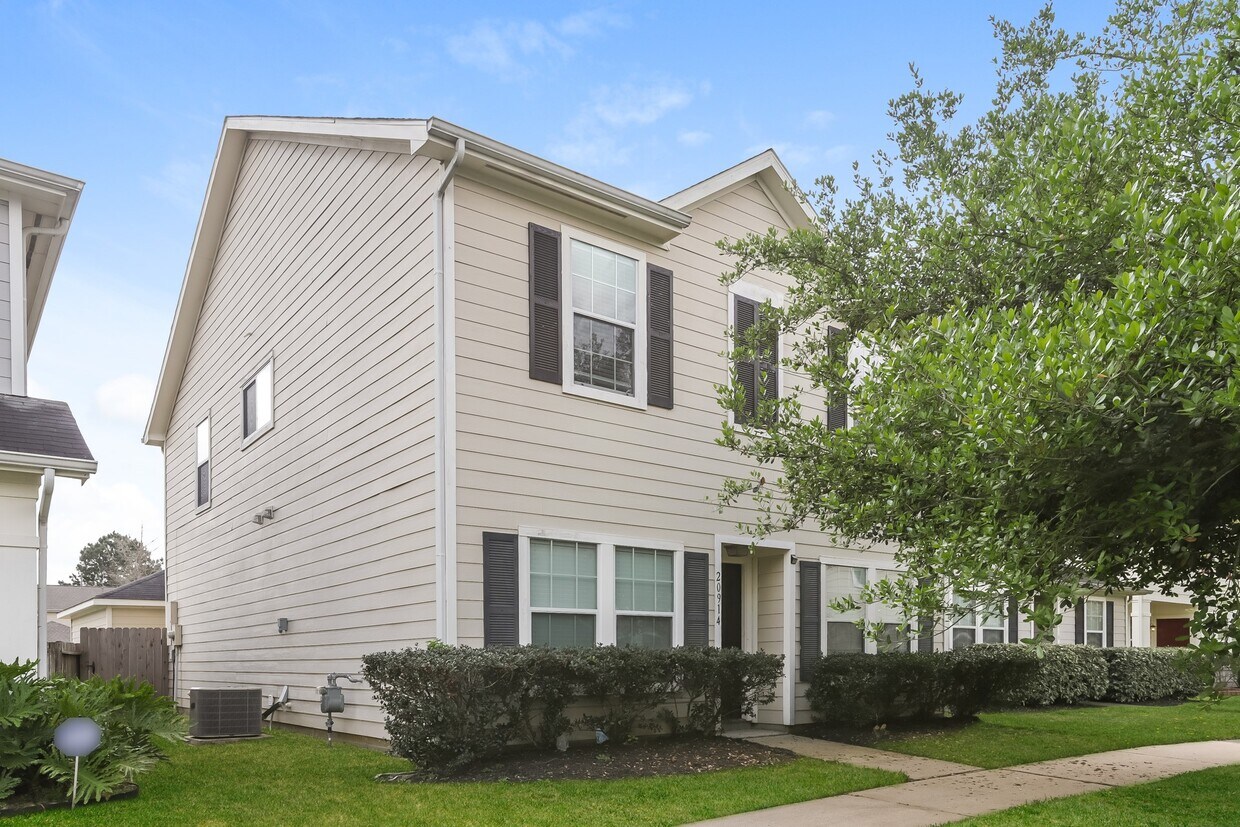 Foto principal - 20914 Walder Ct