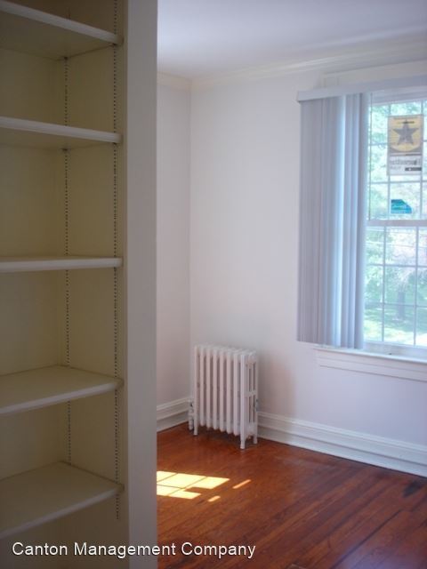 Building Photo - 3104 Bayonne Ave