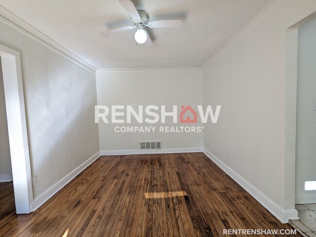 Building Photo - Frayser Property - 4 Bedroom / 2 Bath - Ov...