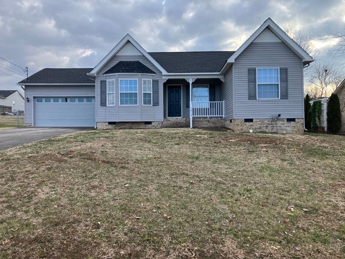 Primary Photo - Ranch Home living in Columbia