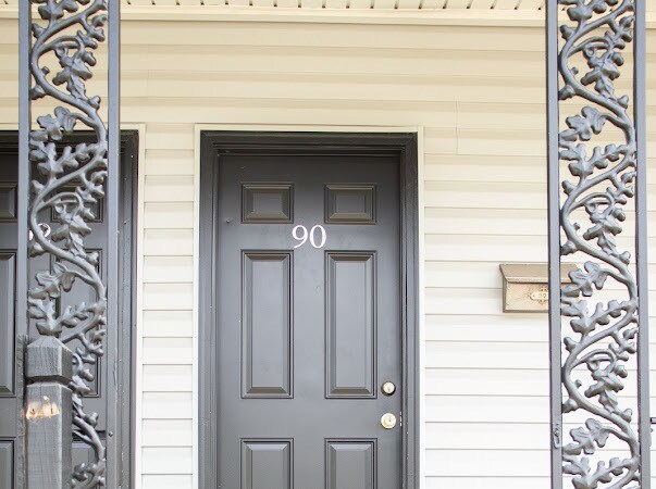 Building Photo - 90 N Hague Ave