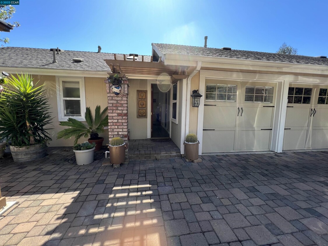 35 Kent Ct, Moraga, CA 94556 House Rental in Moraga, CA