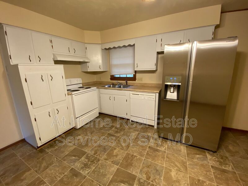 Foto principal - 2133 S Ventura Ave