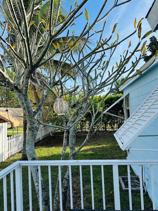 Foto del edificio - 3927 SW 64th Ave