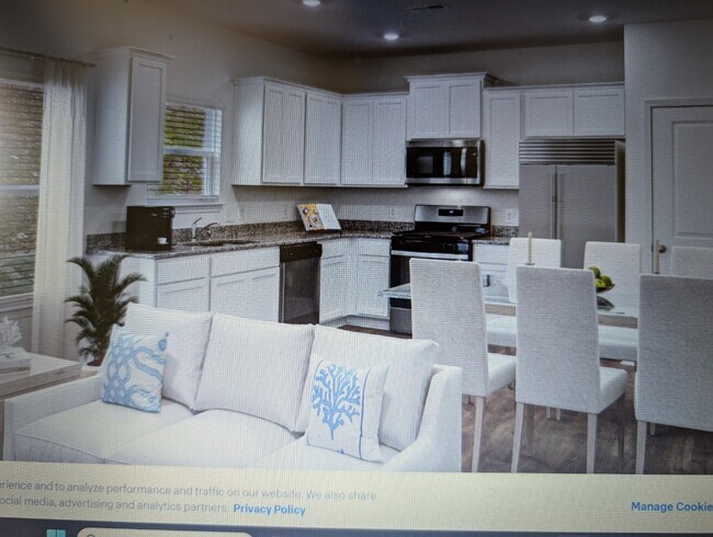 Foto del edificio - 7830 Moonbeam Ln
