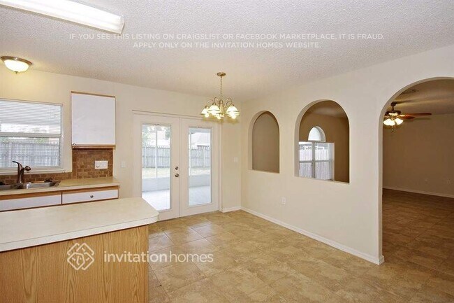 Foto del edificio - 6702 Lorain St