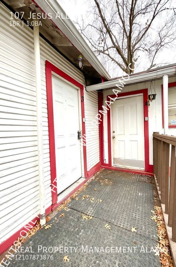 Foto del edificio - 107 Jesus Alley