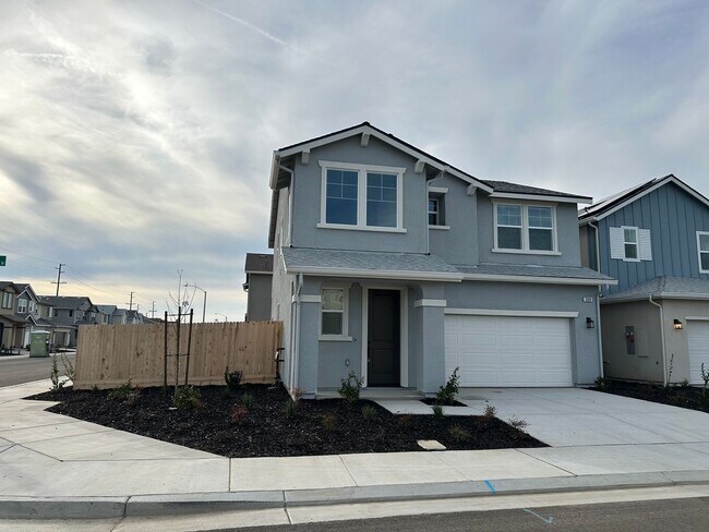 Foto del edificio - Lovely newer home on a corner lot!