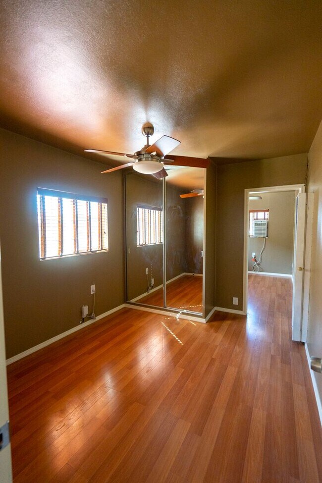 Foto del edificio - Adorable 1 bedroom in Pomona!