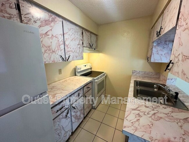 Foto del edificio - 325 N 5th St