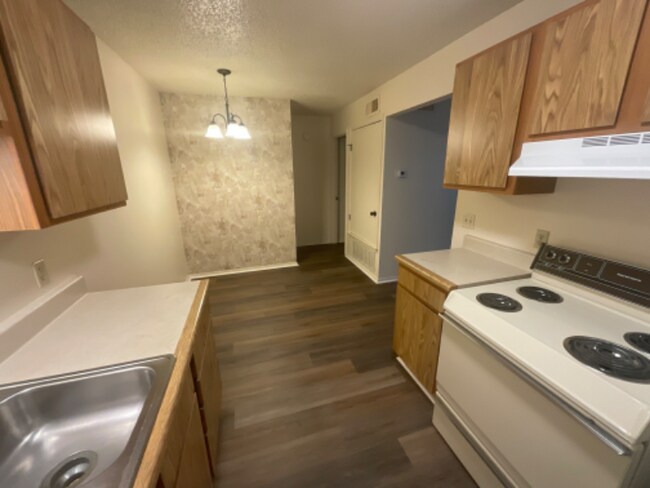 Building Photo - 4507 Coronado Ave