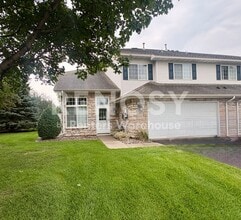 Building Photo - 17119 Eastwood Ave