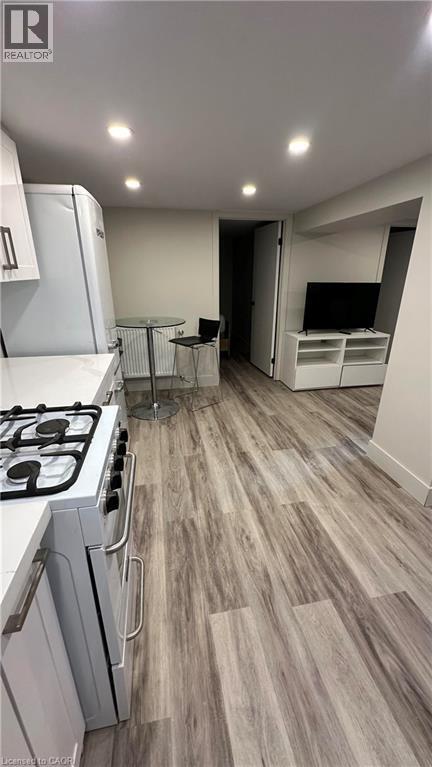 Photo du bâtiment - 155 Wentworth St S