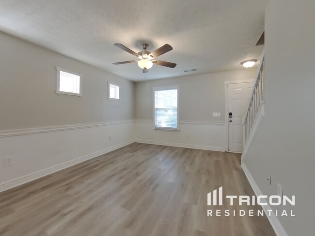 Building Photo - 100 Silver Fox Trail Dallas GA