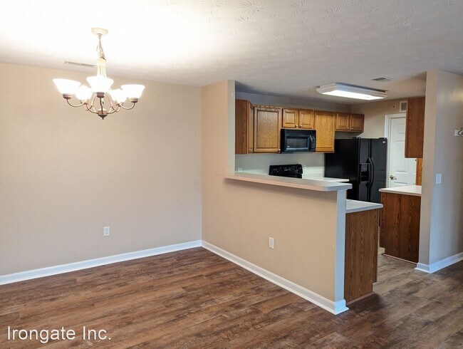 Building Photo - 2 br, 2 bath House - 3045 Westminster #205