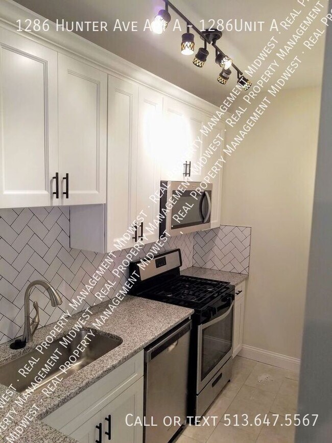 Foto del edificio - 1286 Hunter Ave
