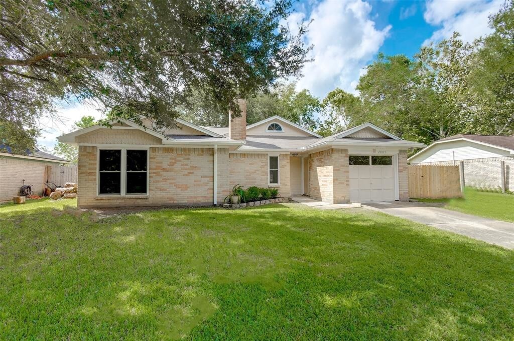 2805 Mockingbird Dr, Alvin, TX 77511 House for Rent in Alvin, TX