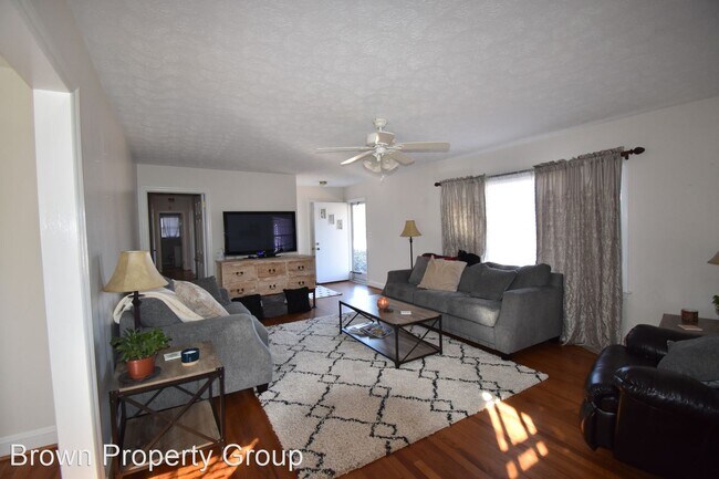 Foto del edificio - 3 br, 2 bath House - 4026 Church St