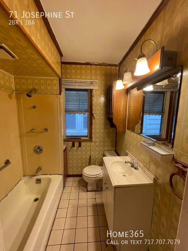 Foto del edificio - 2 bedroom 1 bathroom home Housing Voucher ...