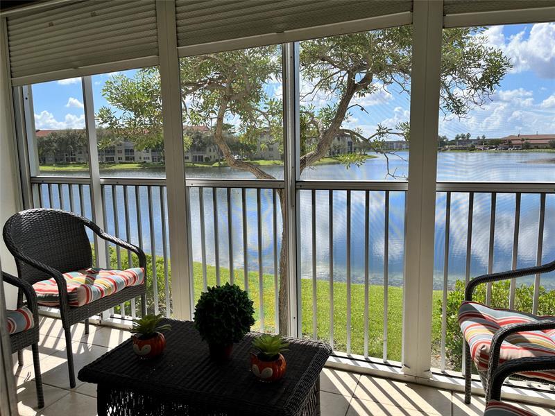 Foto principal - 12950 SW 13th St