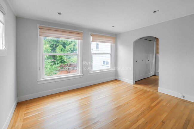 Building Photo - 1420 Taraval St