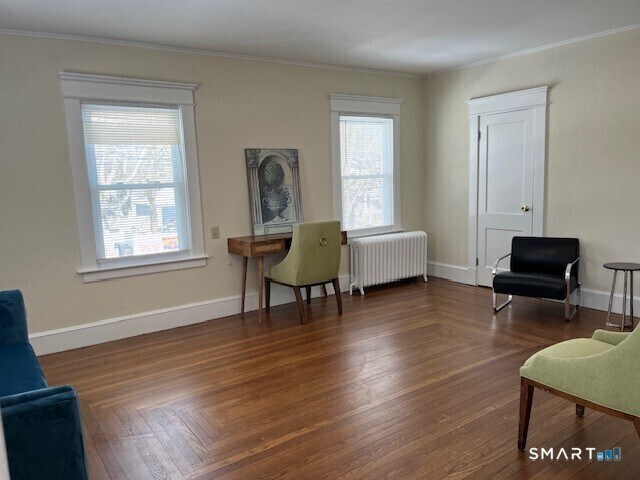 Building Photo - 1946 Chapel St