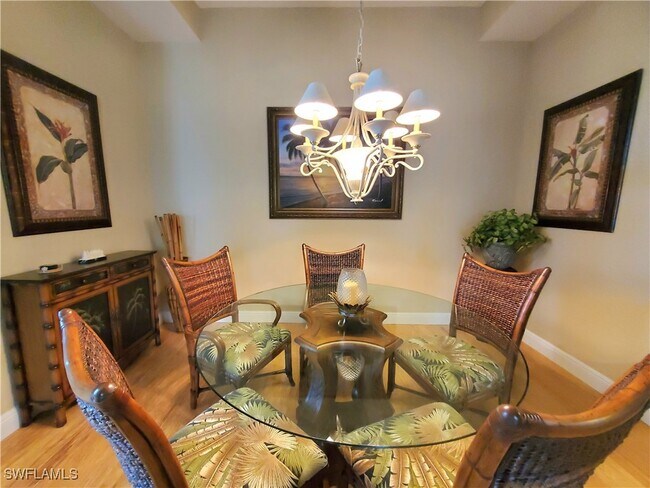 Building Photo - 1211 Chelmsford Ct