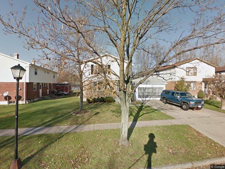 Primary Photo - 87 Jeffrey Dr