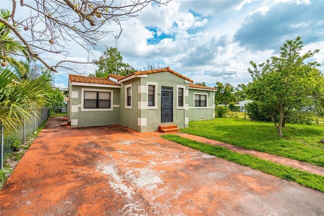 Building Photo - 431 NW 104th St