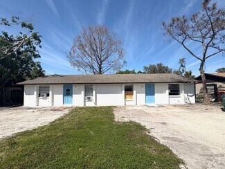 Building Photo - 1003-1005 58th Ave Dr E