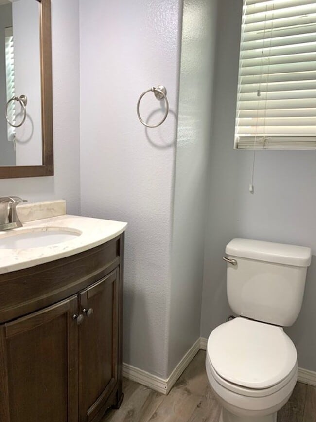 Building Photo - Oxnard | 3 Bed + 2.5 Bath Home | Riverpark Community