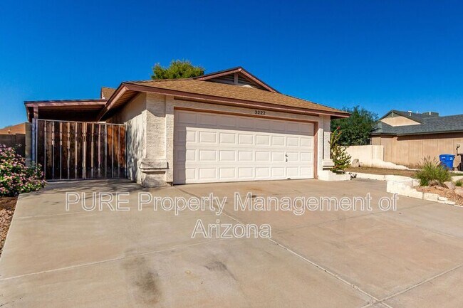 Foto del edificio - 3222 W Ross Ave