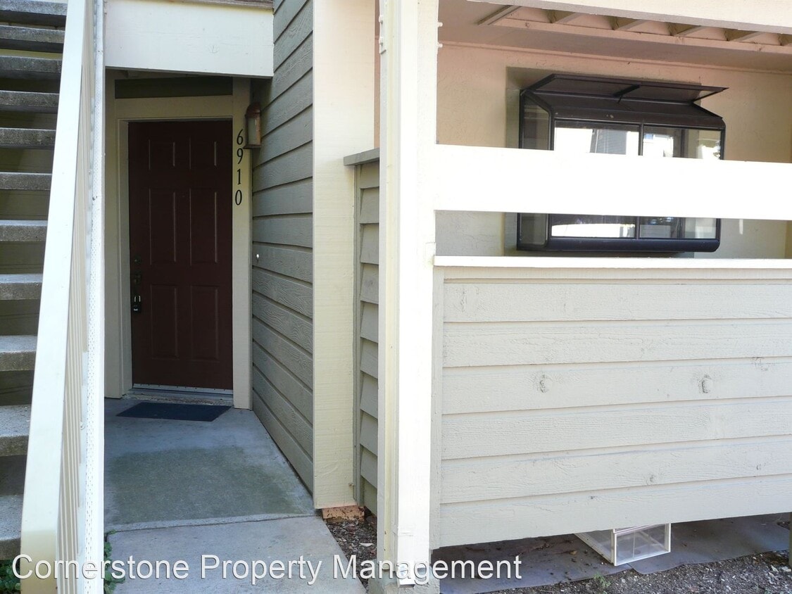 Primary Photo - 2 br, 2 bath House - 6910 Chantel Ct