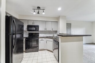 Building Photo - 1710 W T C Jester Blvd