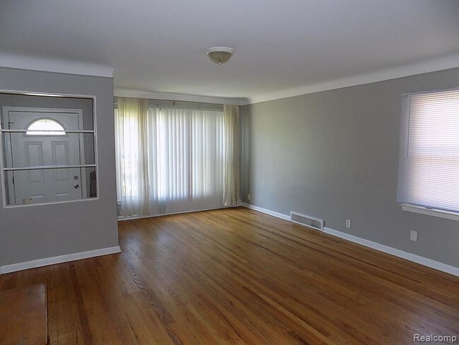 Foto del edificio - 12730 Oak Park Blvd