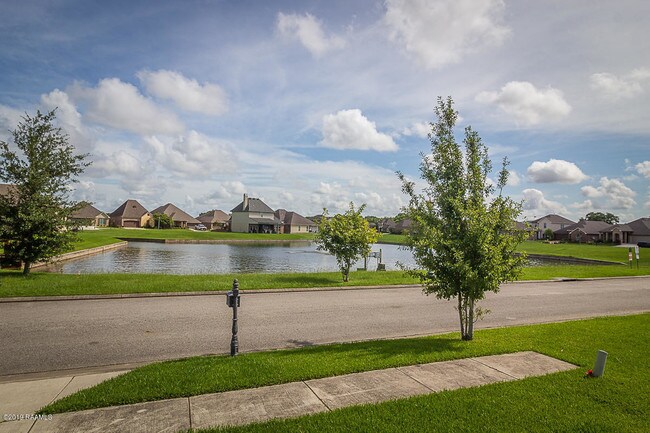 Foto del edificio - 309 Crooked Stick Ln