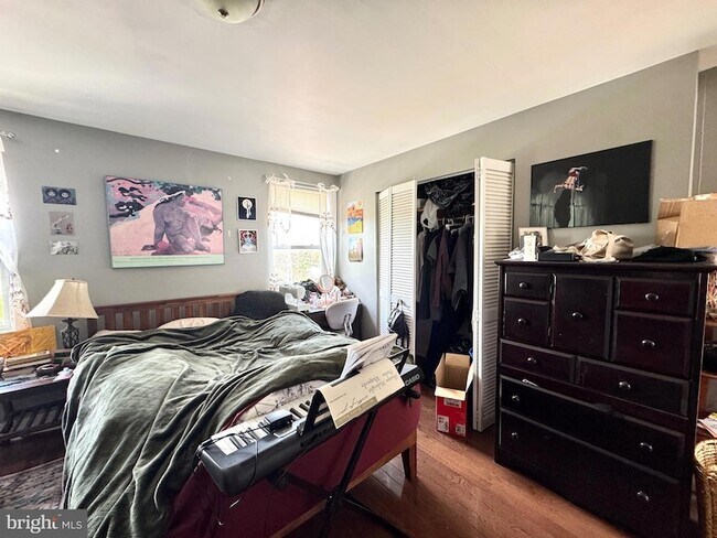 Foto del edificio - 2228 Fairmount Ave