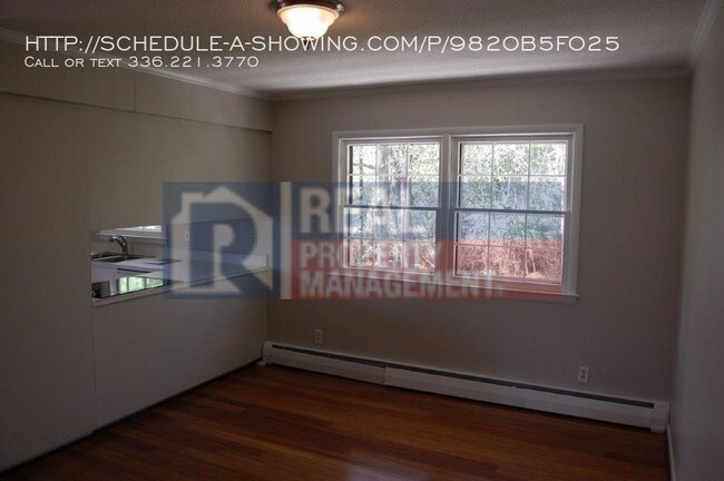 Building Photo - 1613 Gracewood Dr