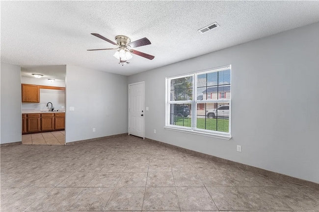 Building Photo - 3501 SW Landau Ct