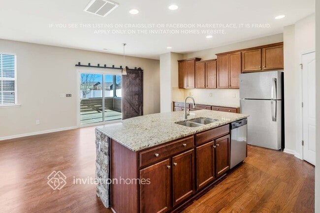 Foto del edificio - 12507 Surreykirt Lane