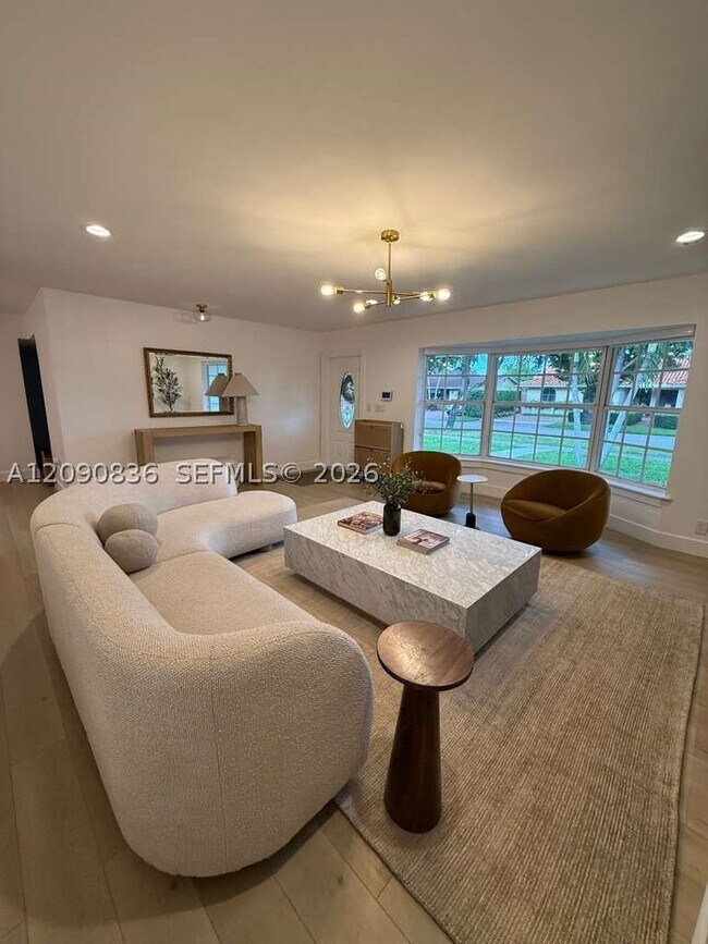 Foto del edificio - 9221 SW 24th Terrace