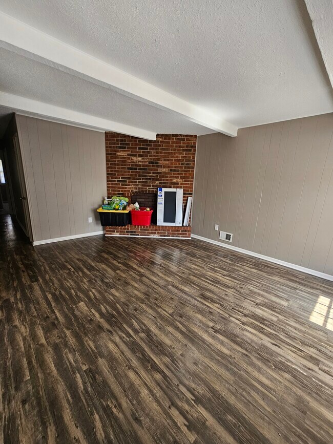 Foto del edificio - 11714 E 60th St