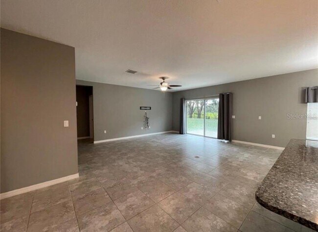 Foto del edificio - 3813 Carrick Bend Dr