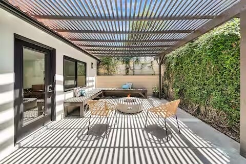 Foto del edificio - 4244 Brunswick Ave