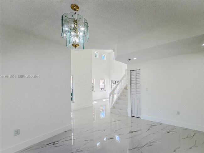 Building Photo - 15428 SW 50th Terrace