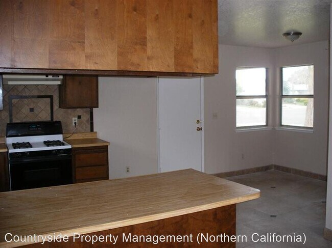 Building Photo - 3 br, 2 bath House - 535 Morning Glory Drive