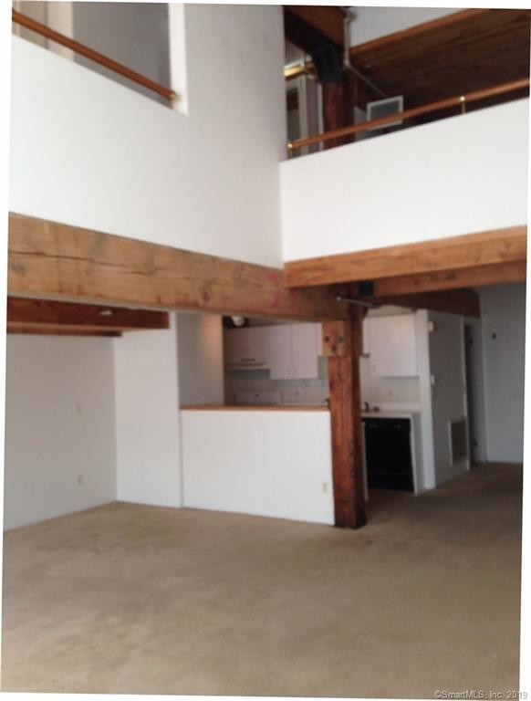 Building Photo - 68 Thermos Ave